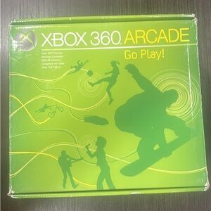 Xbox 360 Arcade Console - Dynamic Green